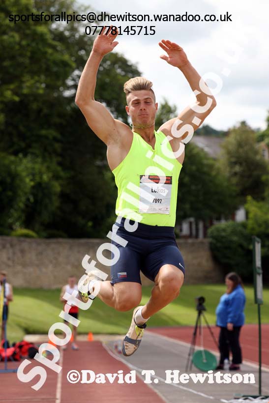Senior mens long jump, EAP International Combined Events, Hexham Northumberland. Photo: David T. Hewitson/Sports for All Pics